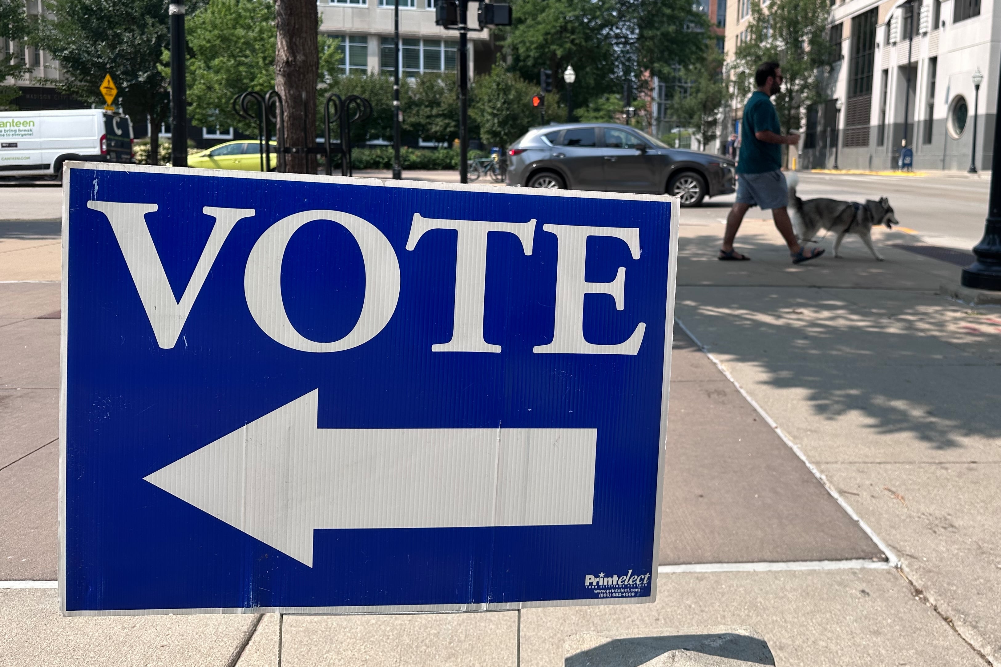 GOP Lawmakers Adjust Messaging Amidst Midterm Election Focus, Distancing from Trump Stances