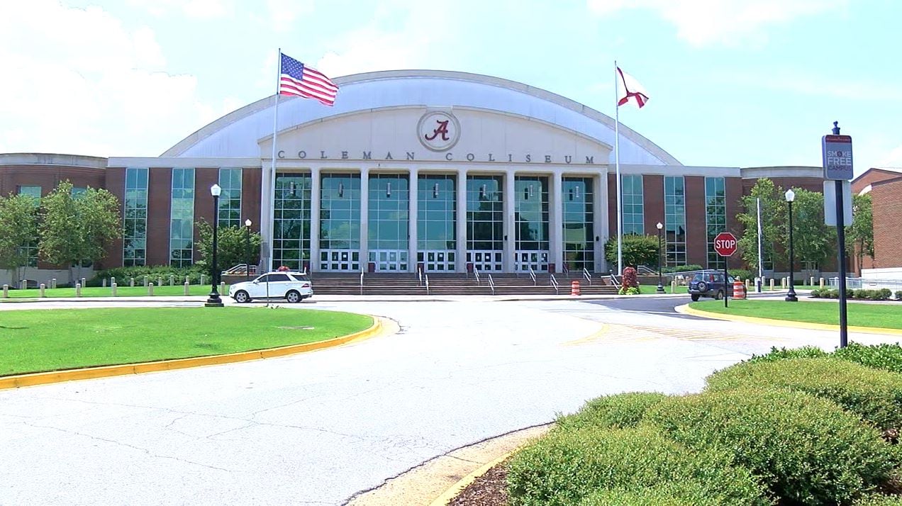 ESPN’s College GameDay Relocates Broadcast Indoors for Alabama-Georgia Game Due to Hurricane Isaias